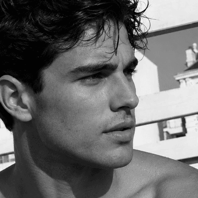 Julien B.